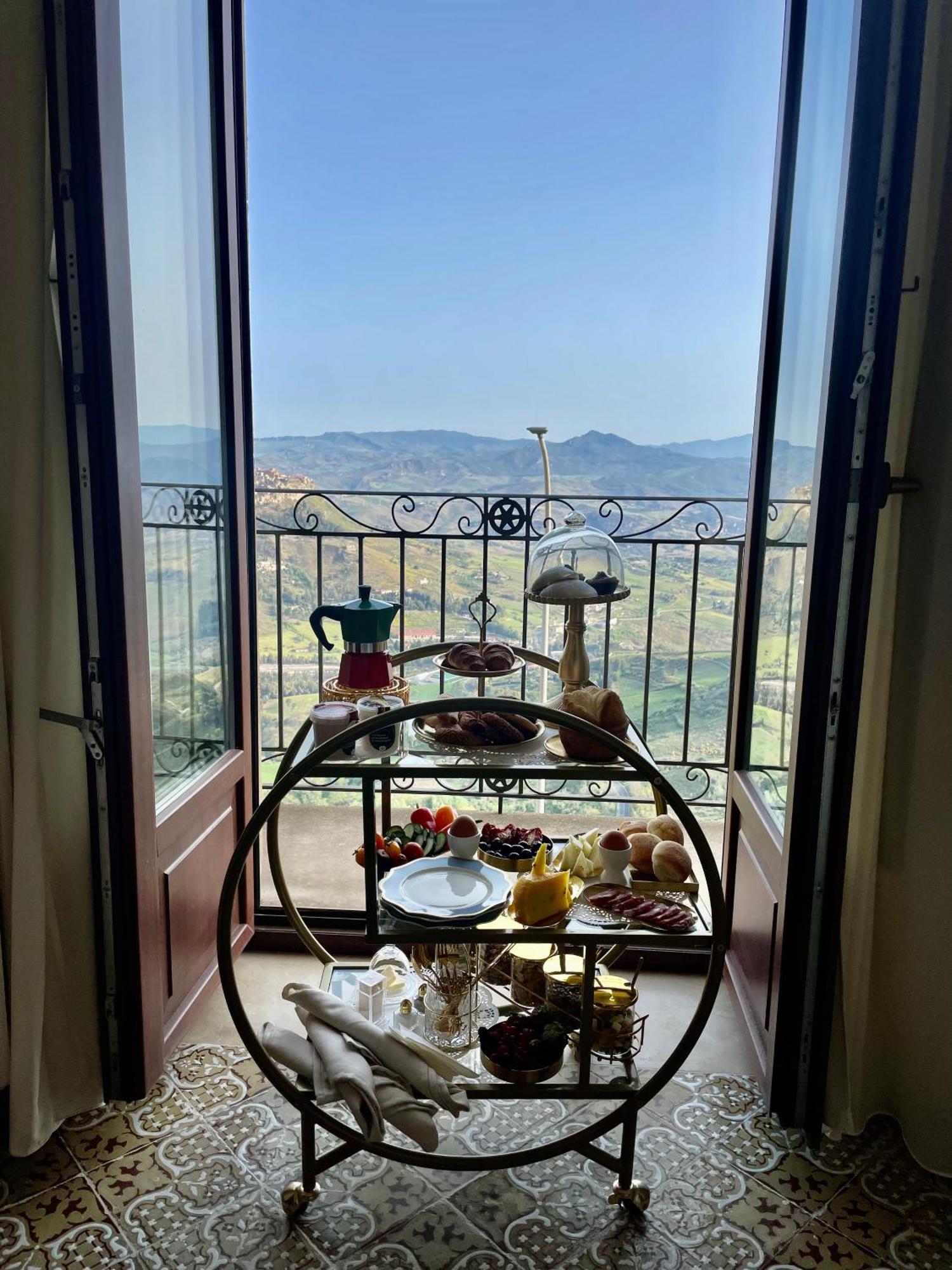Dimora Del Duomo Otel Enna Dış mekan fotoğraf